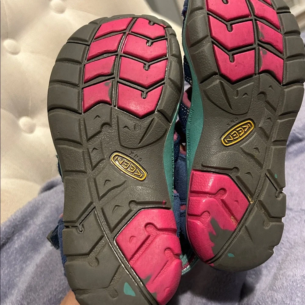 Keen washable amphibious